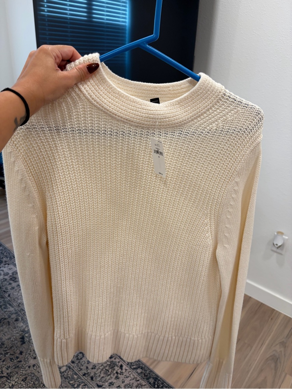 Banana Republic Cream Crewneck Knit Sweater